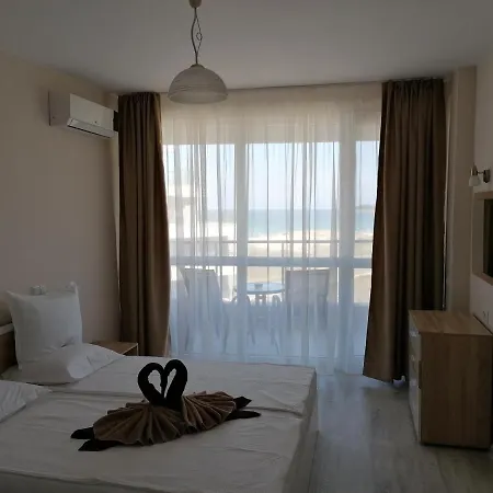 Апартхотел Allure Dobi