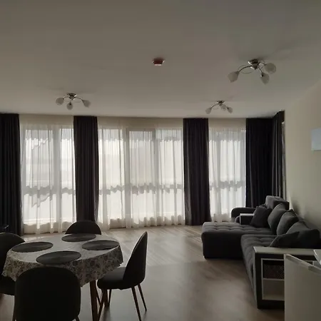 Апартхотел Allure Dobi
