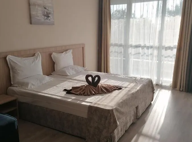 Lejlighedshotel Allure Dobi 4*