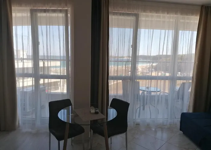 Allure Dobi Aparthotel Primorsko